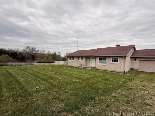 1110 W Helton Road, Scottsburg, IN 47170