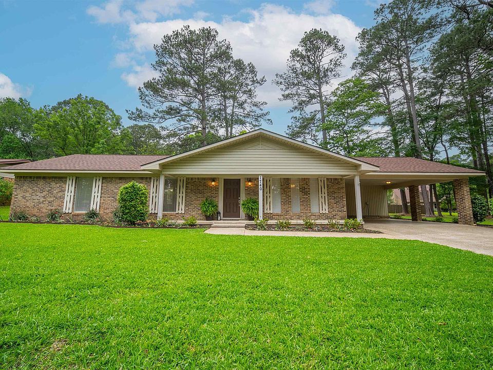 1st image of 1740 Hollyhill Dr