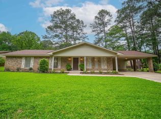 1740 Hollyhill Dr, Camden, AR 71701