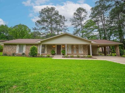 1740 Hollyhill Dr, Camden, AR, 71701