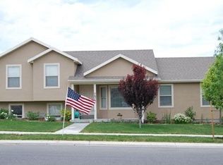 7673 N Ranches Pkwy, Eagle Mountain, UT 84005