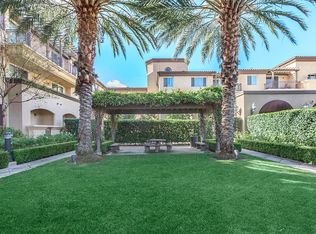 633 E Route 66, Glendora, CA 91740