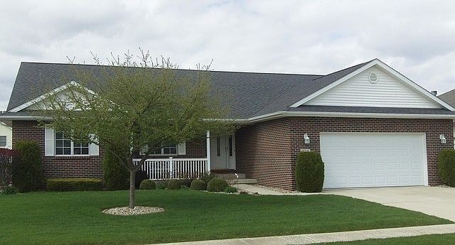 1st image of 375 Highpoint Cir S