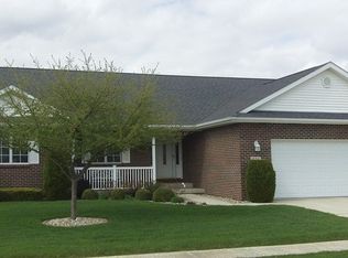 375 Highpoint Cir S, Bourbonnais, IL 60914