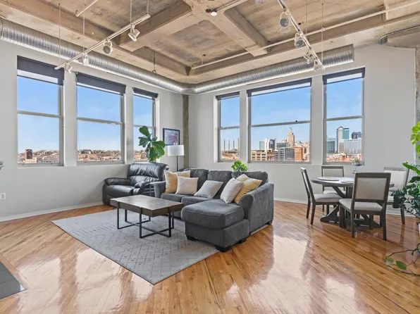 2107 Grand 1005 Blvd, Kansas City, MO 64108