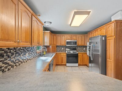 1330 S Griffin St, Grand Haven, MI, 49417