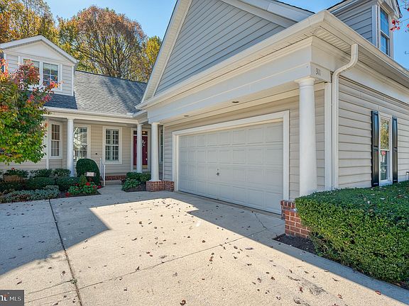 3rd image of 311 Donald Cir Unit 14