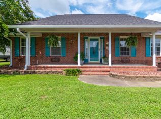 1150 Inabinet Dr, Sumter, SC 29154