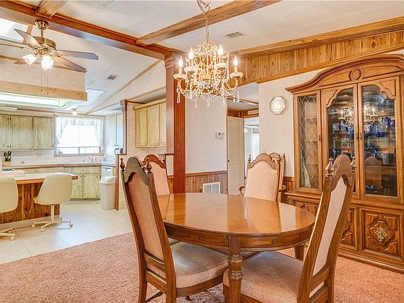 5th image of 100 Sunset Cir