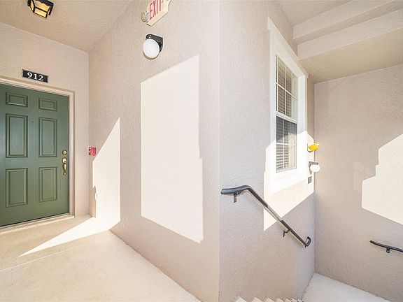 3rd image of 9434 Myrtle Creek Ln APT 912