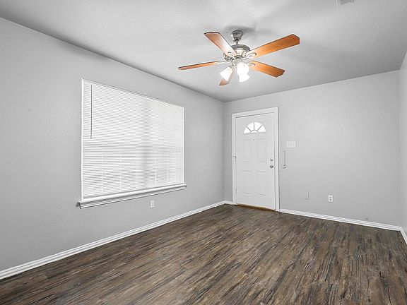 4th image of 4966-68 Willie St #4968