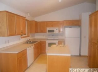 300 Ash St E, Annandale, MN 55302
