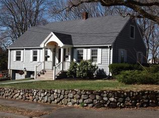 12 Vale View Rd, Wakefield, MA 01880