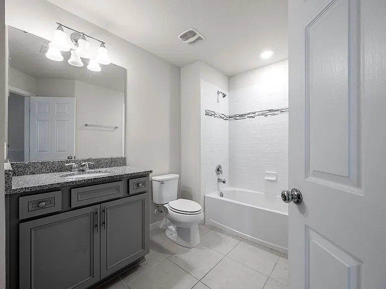 3971 Plainview Dr — Photo 37