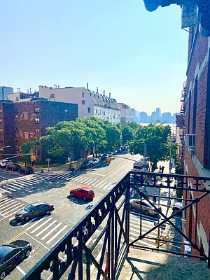 Rented by Corcoran | media 43