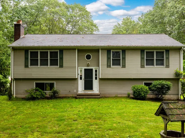 21 Larkey Road, Oxford, CT 06478