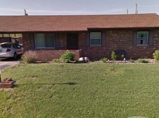 9504 Mary Ann Dr, Fairview Heights, IL 62208
