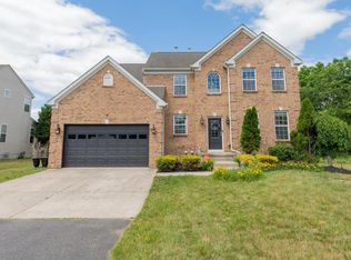 653 Chews Landing Rd, Sicklerville, NJ 08081
