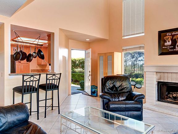 Kitchen Nook Breakfast Bar