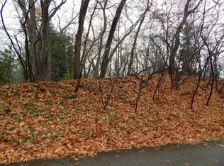 Hillside Trl, New buffalo, MI 49117