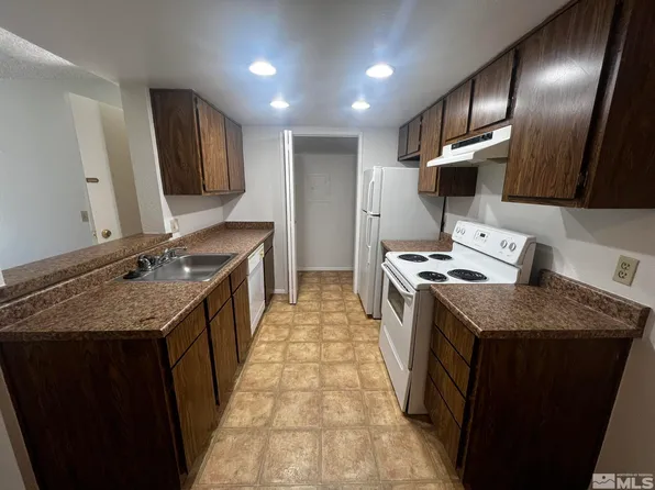 7680 Bluestone Dr #387, Reno, NV 89511