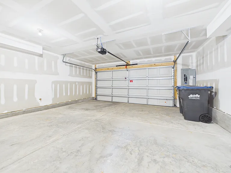3013 Rexton Ln — Photo 27
