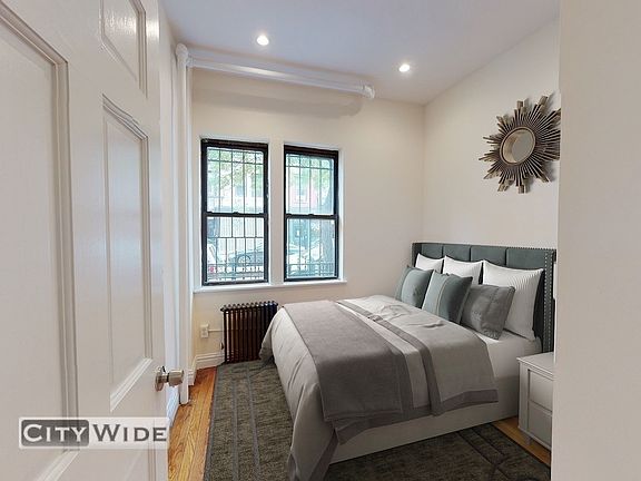 4th image of 171 E 2nd St #28