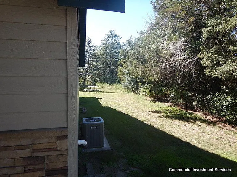 5724 S Beveridge Rd — Photo 14