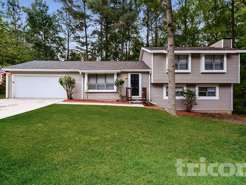 1st image of 133 Fairview Dr