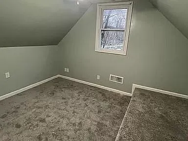 4311 Gary Ln — Photo 9