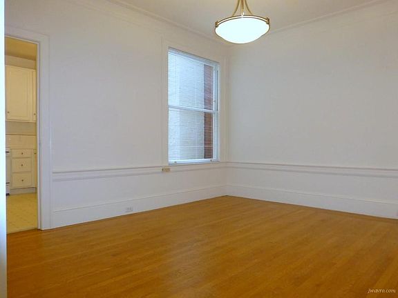 4th image of 2255 Lake St APT 2