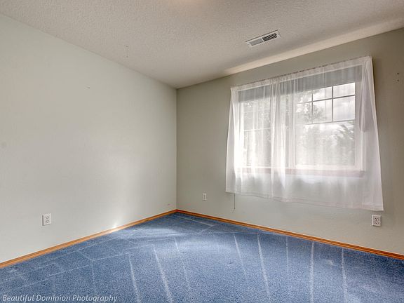 4th image of 9112 NE 164th Ave