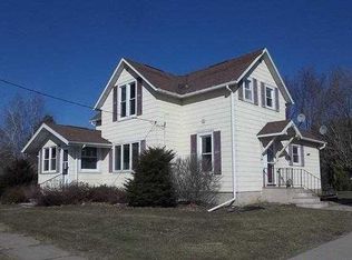 317 Pearl St, Hawkeye, IA 52147