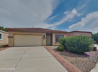 489 E Camino Rancho Seguro, Sahuarita, AZ 85629
