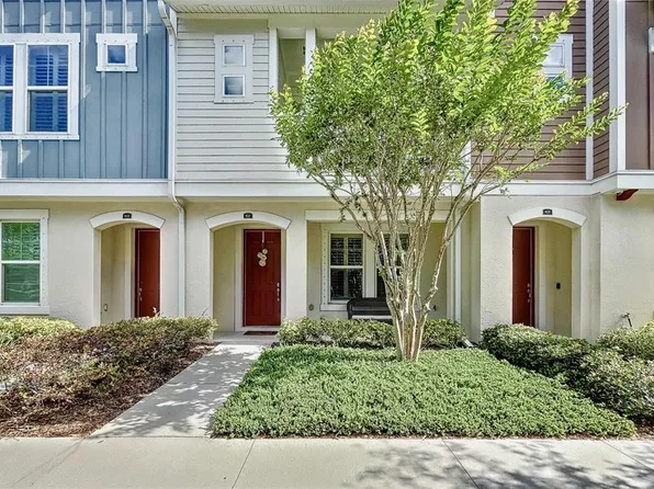 9537 W Park Village Dr, Tampa, FL 33626