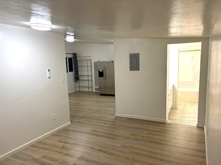 1117 N Stadium Ave #6 — Photo 1