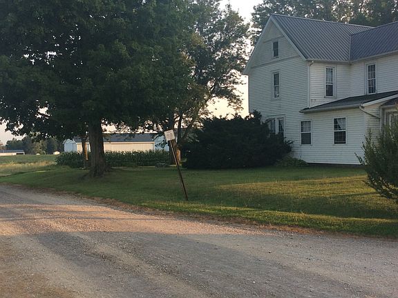3rd image of 6818 Township Road 91