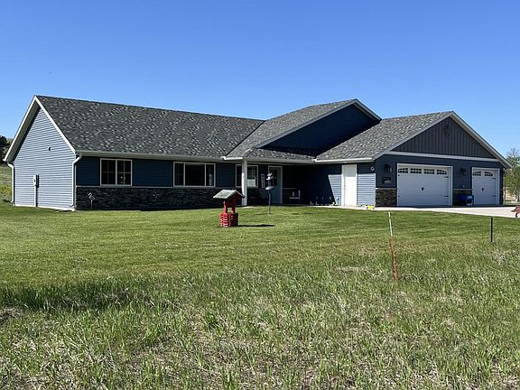 3rd image of 10185 440th St