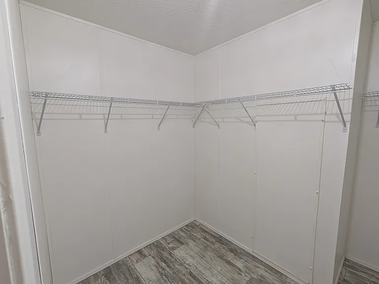6806 Pearson Ln — Photo 12