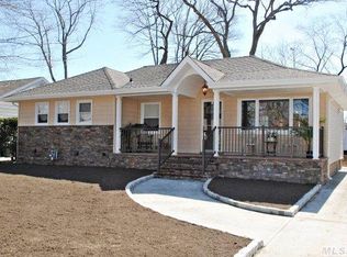 2898 Carlyle Rd, Wantagh, NY 11793
