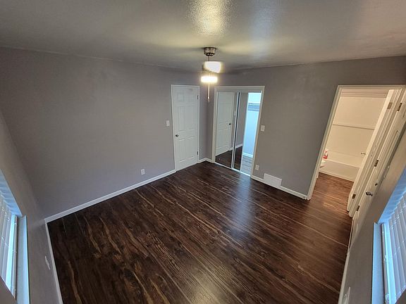 5th image of 10409 E 10th St S #B