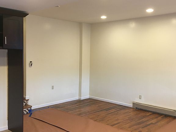 4th image of 6943 De Costa Ave