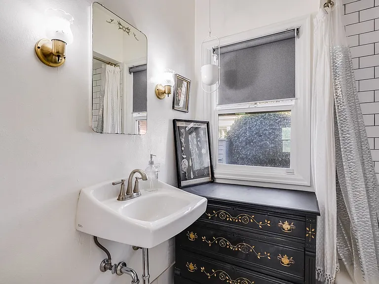6500 N Michigan Ave #1 — Photo 10