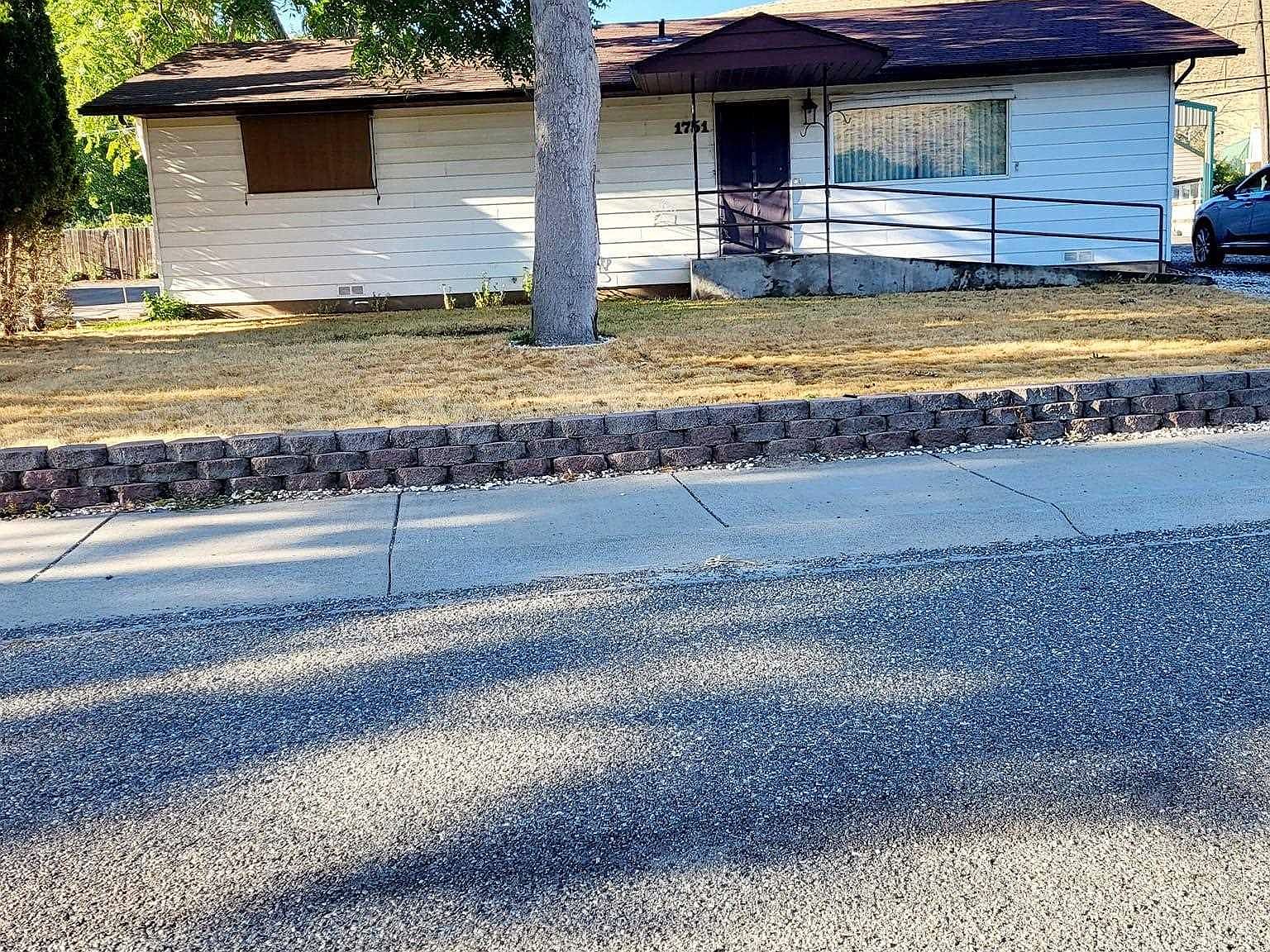 1751 Columbia St, Pomeroy, WA 99347 MLS 98888941 Zillow