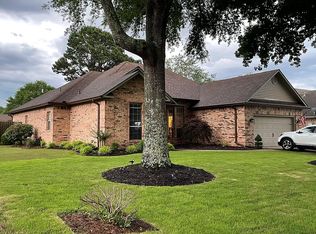 340 Castlegate Dr, Conway, AR 72034