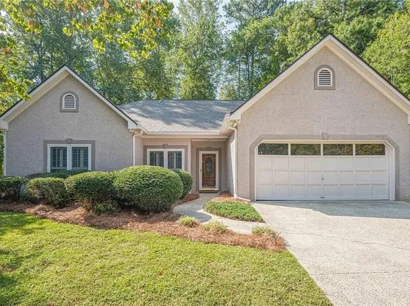 3215 Dogwood Dr, Powder Springs, GA 30127