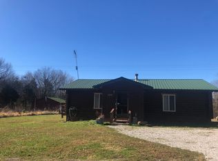 1691 Walkers Chapel Rd, Adolphus, KY 42120