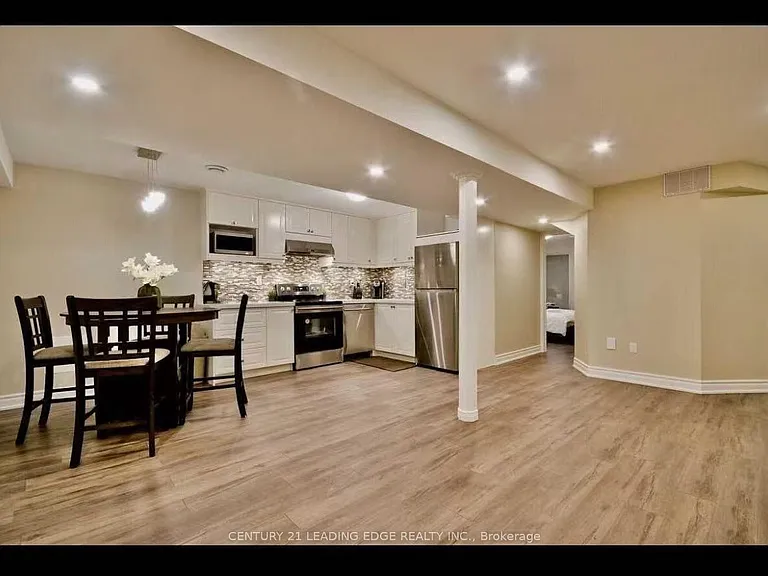 129 Bernard Ave #BASEMENT — Photo 9