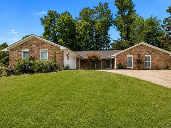 6136 Woodcrest Dr, Tuscaloosa, AL 35405