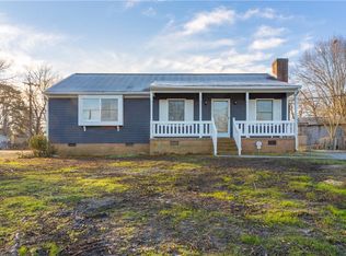 2247 Holland Ave, Burlington, NC 27217